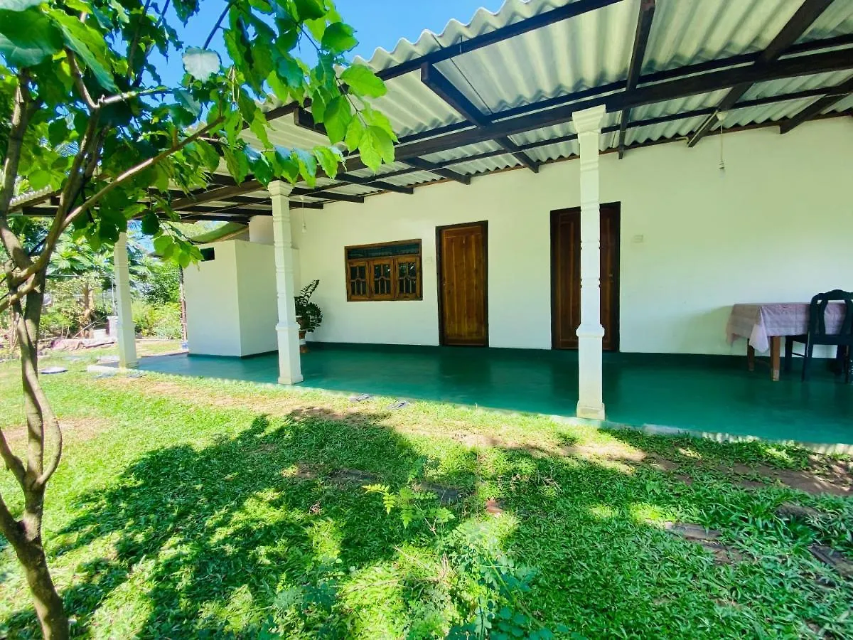Sigiri Green Shadow Homestay Sigiriya 0*,